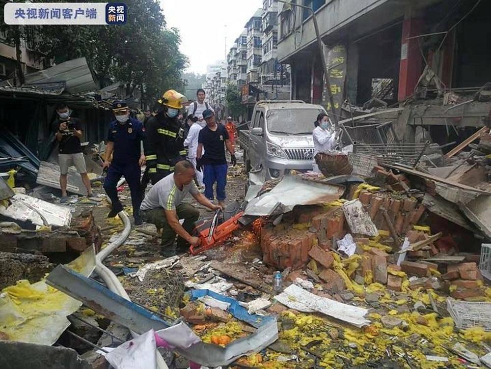 湖北十堰爆炸事故已致11人死亡,37人重伤