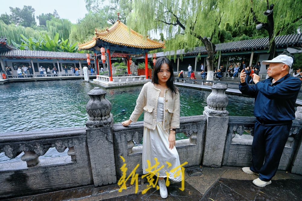 泉水撒欢 济南趵突泉水位连涨六天  