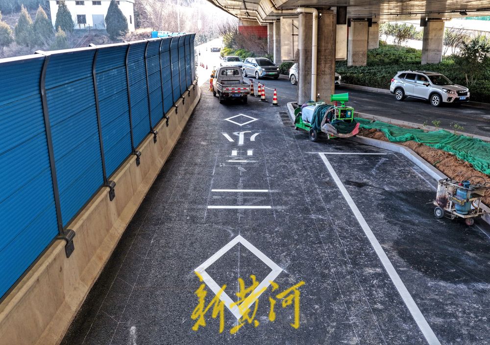 济南二环东高架旅游路下桥匝道“微整形”,预计春节前通车