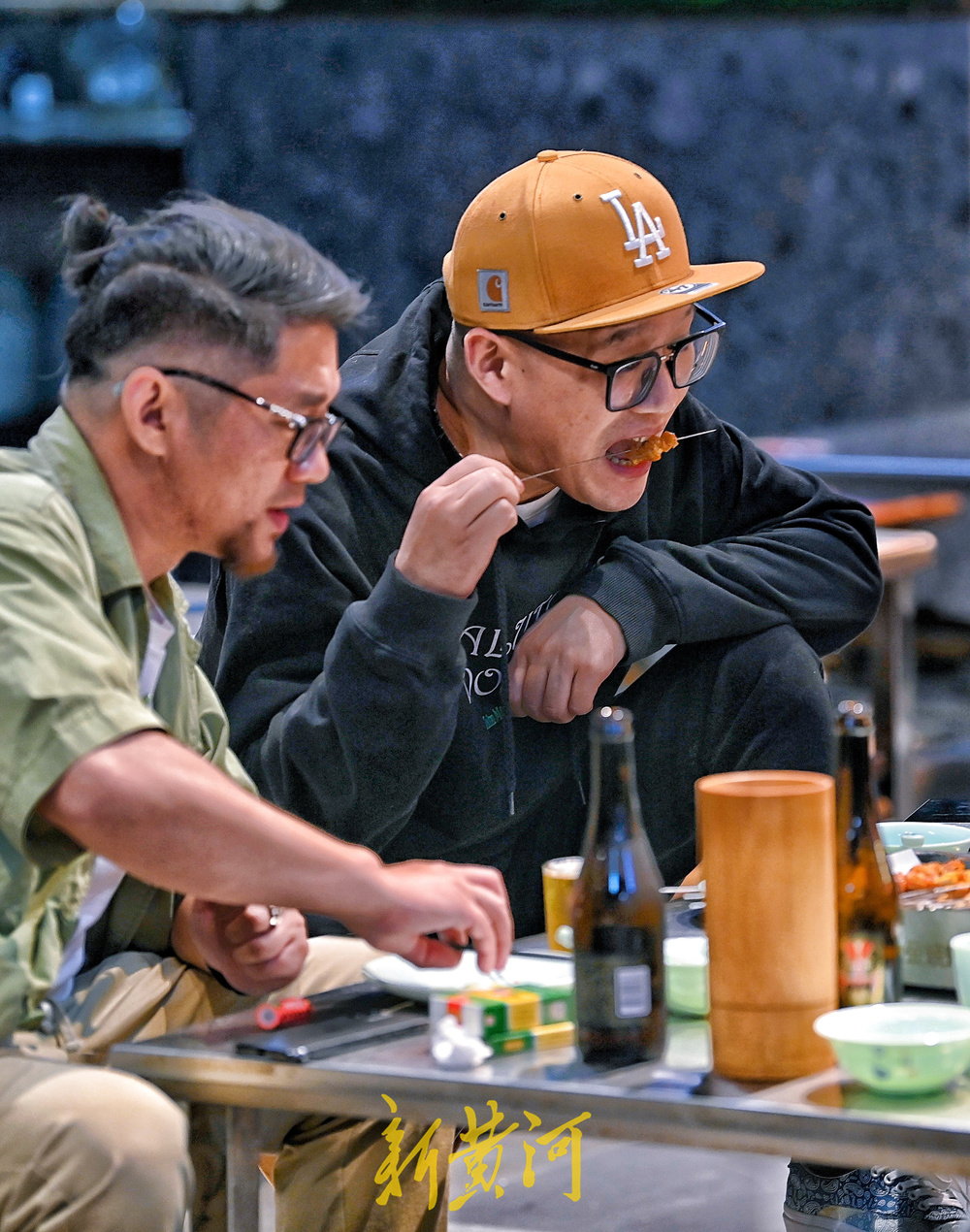 老金烧烤董事长简介 05c5c322074ab45daa7a5fac697a2f61.jpg