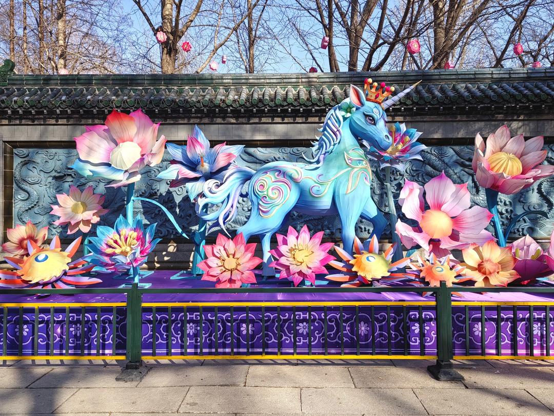 “老牌不老”，济南这场花灯会何以年年出新？