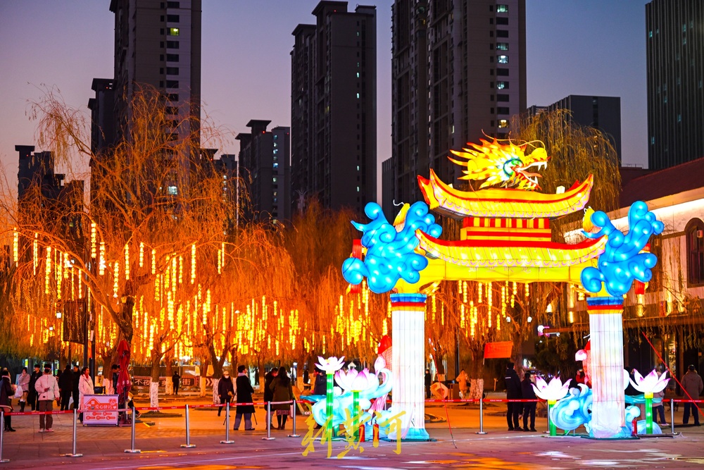 “泉”在济南冬游记｜印象济南“泉城最美花灯会”点亮，跨年氛围感拉满 