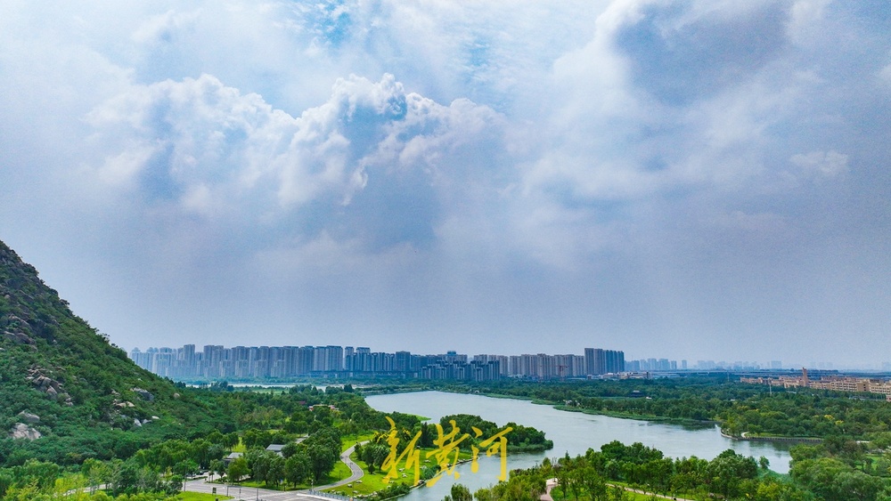 三伏天泉城持续高温，蓝天白云“颜值”在线