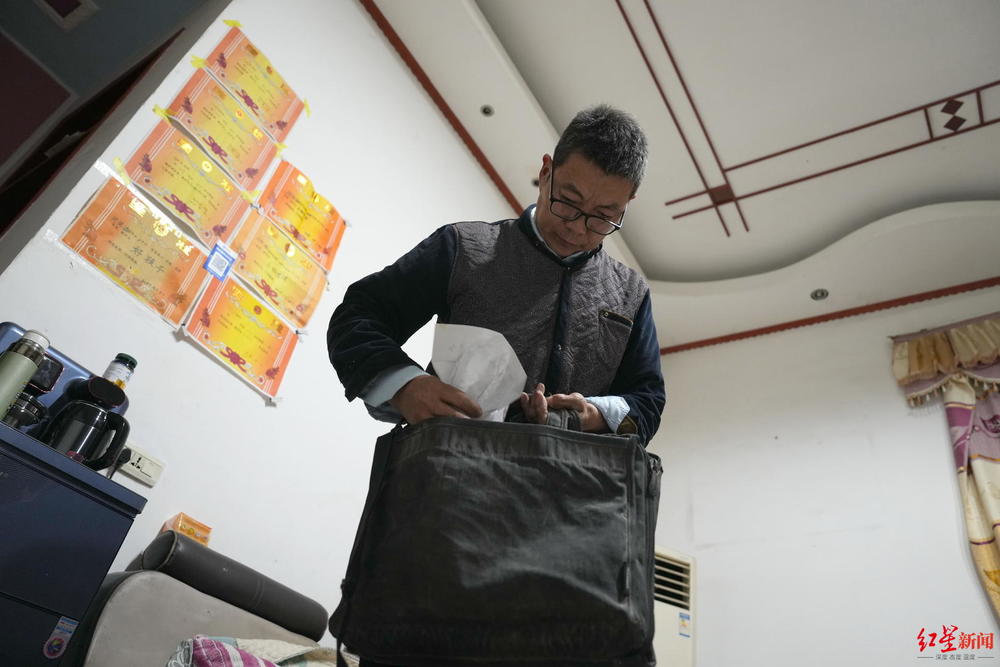 大学生掏鸟案另一当事人去年8月已出狱,在狱中自学动物分类学