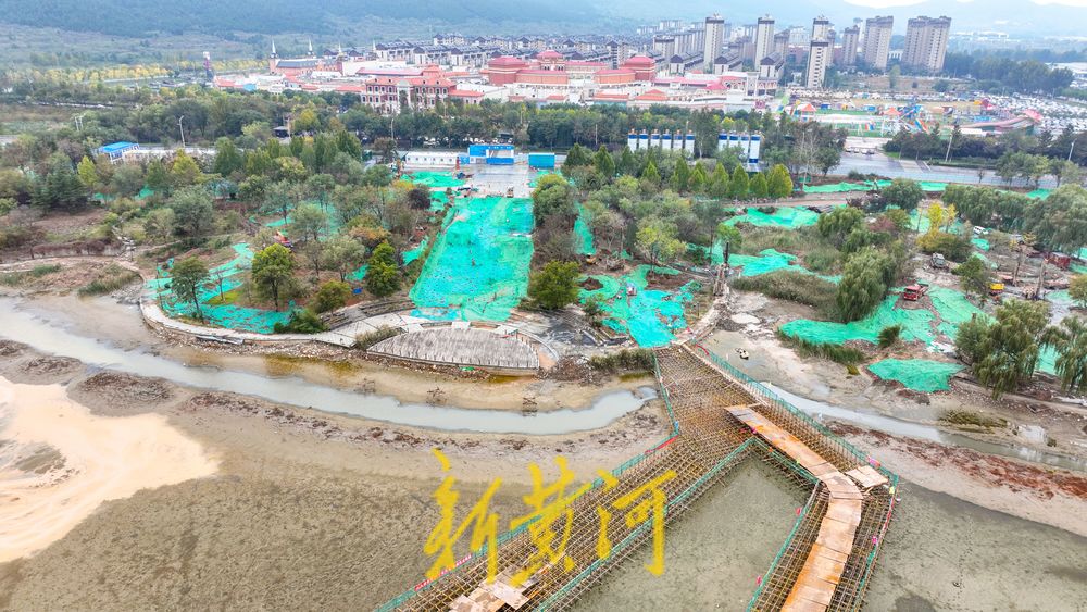 排空湖水清淤提质，济南彩虹湖景观全面改造提升