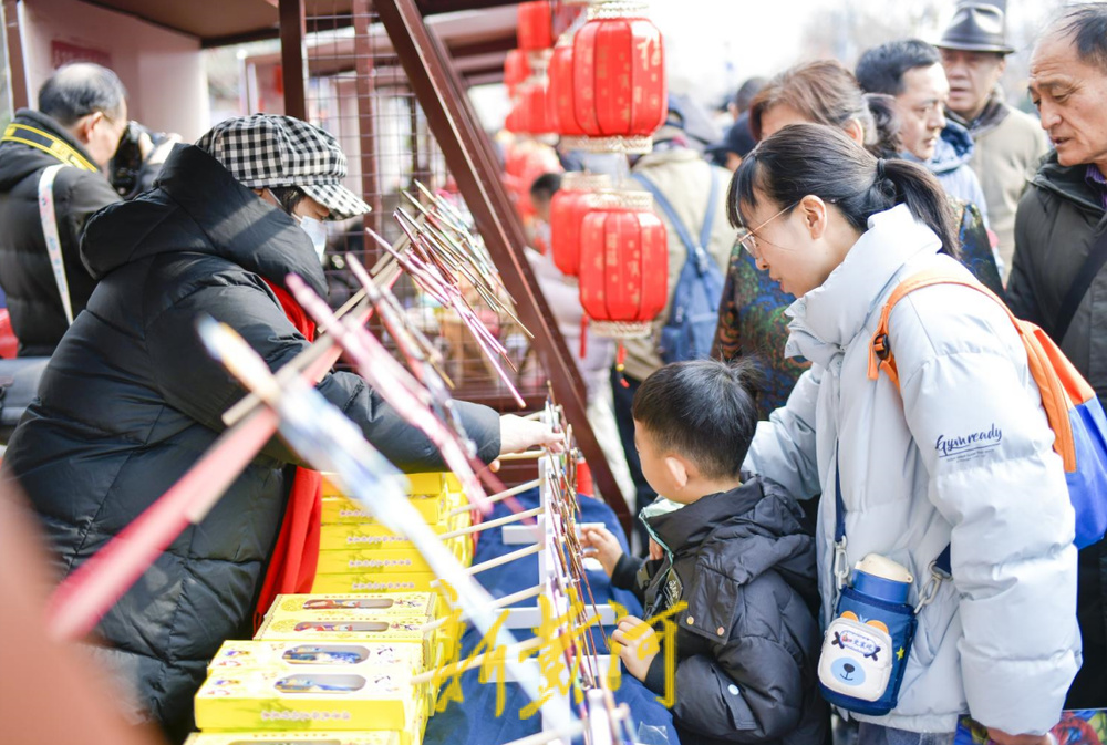 “泉”在济南过大年 