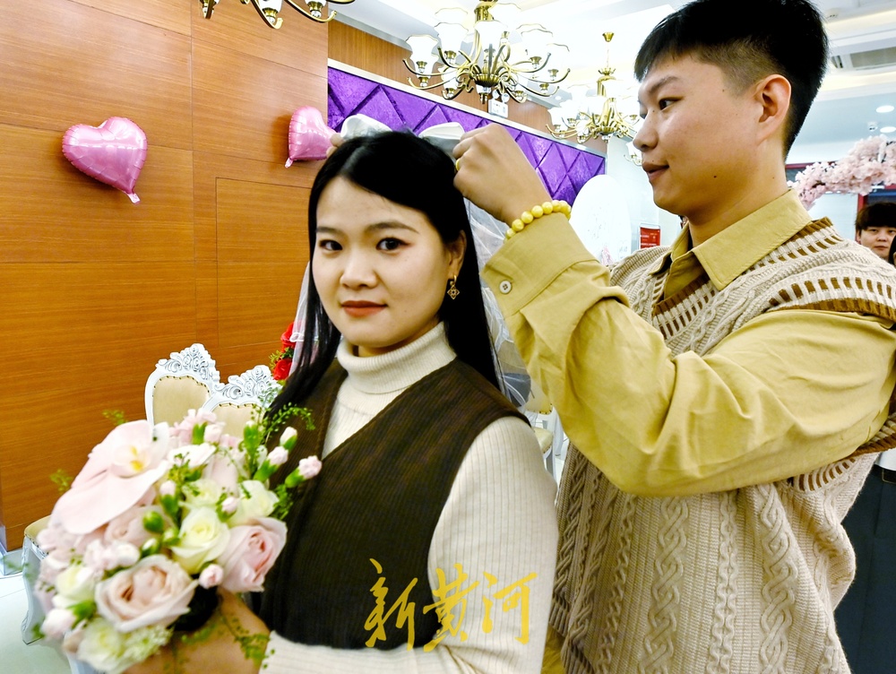 恭喜恭喜！新年开启人生新阶段