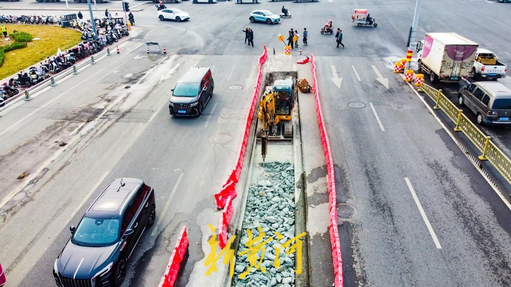 济南经十路西端启动提升改造 优化车道布局增加绿化空间