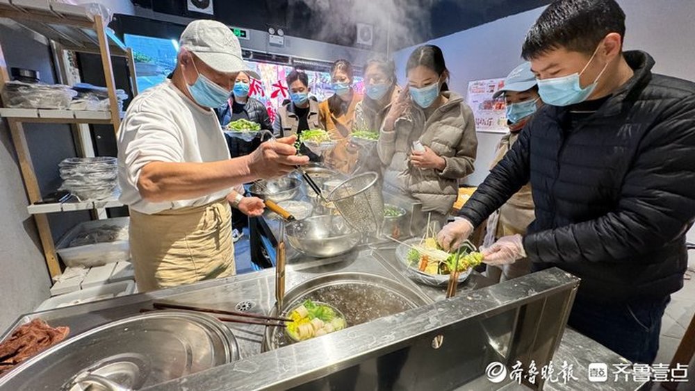 6天开了4家店，日营业额破万元！甘肃麻辣烫在济咋这么红  