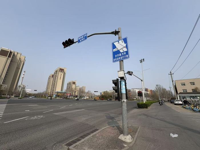 实探济南“五路交叉”路口：告别昔日乱象，路口通行效率提升12.7%