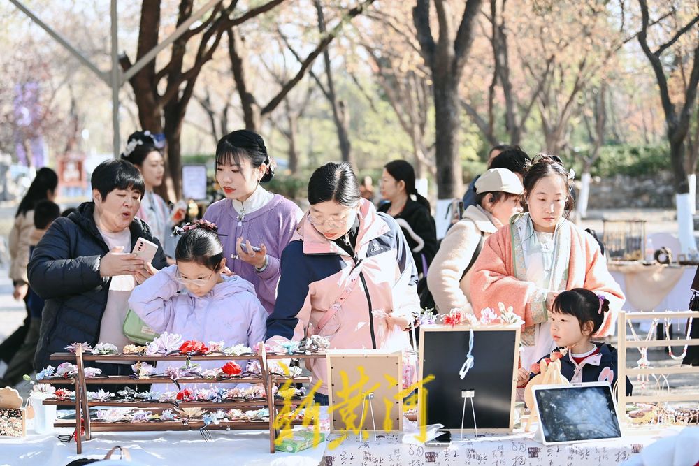 沉浸式感受国风文化，国风市集亮相济南汉服嘉年华