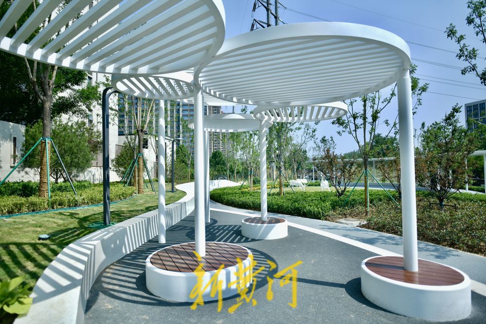 奥体中路旁新建公园 打造835平米的共享绿地