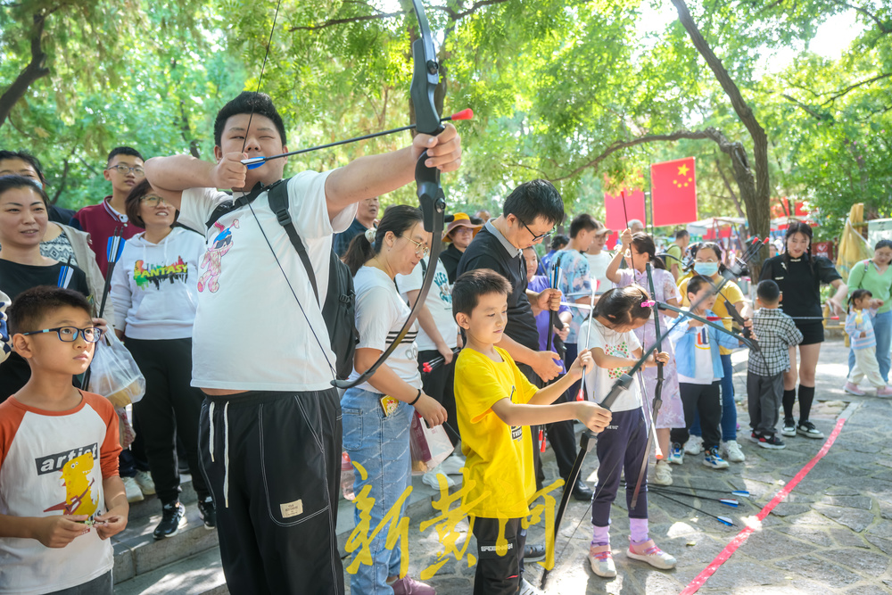 中秋氛围浓！千佛山“宋风游园会”热闹开场