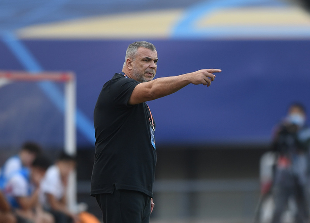 国足新帅倾向选外教，奥拉罗尤此前被足协提及