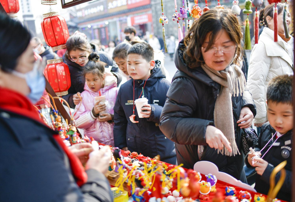 “泉”在济南过大年 