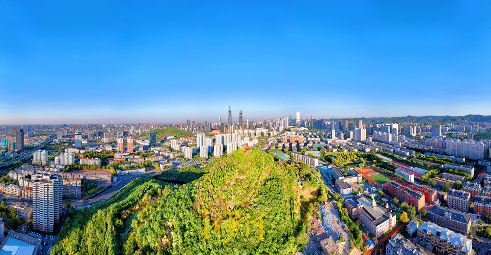 济南燕翅山秋色正浓