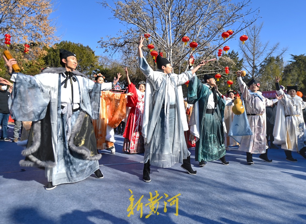 “泉”在济南过大年