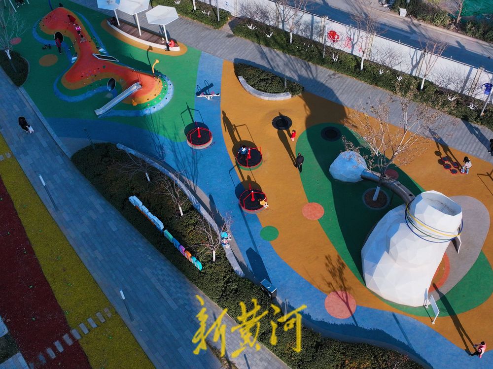 多彩花田浪漫上线，扮靓济南中央商务区