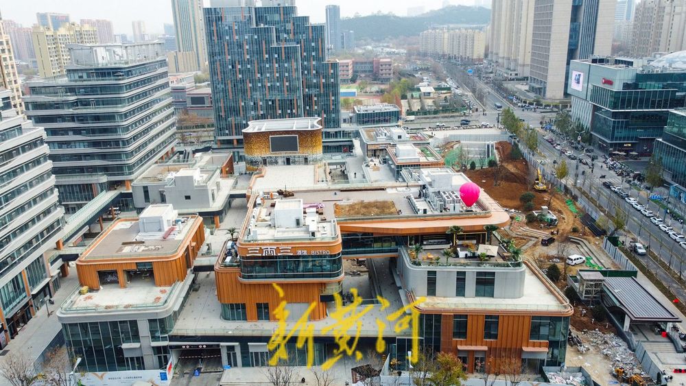 济南首个公园商业开放式街区亮相，将于年底对外开放