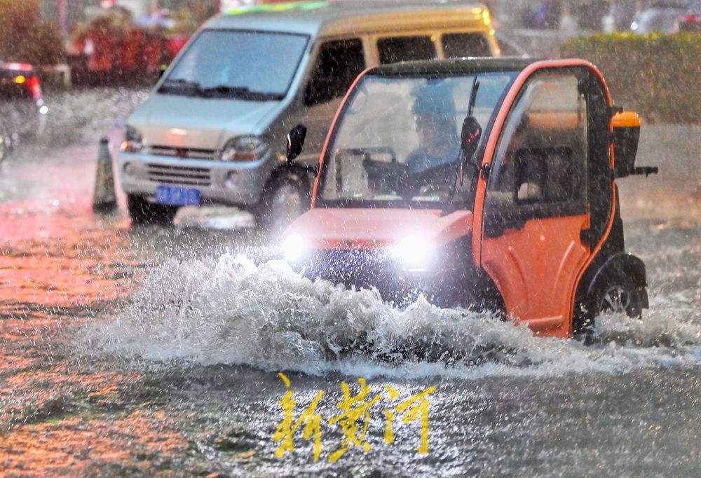 大雨来袭济南今日最大降水量达825毫米