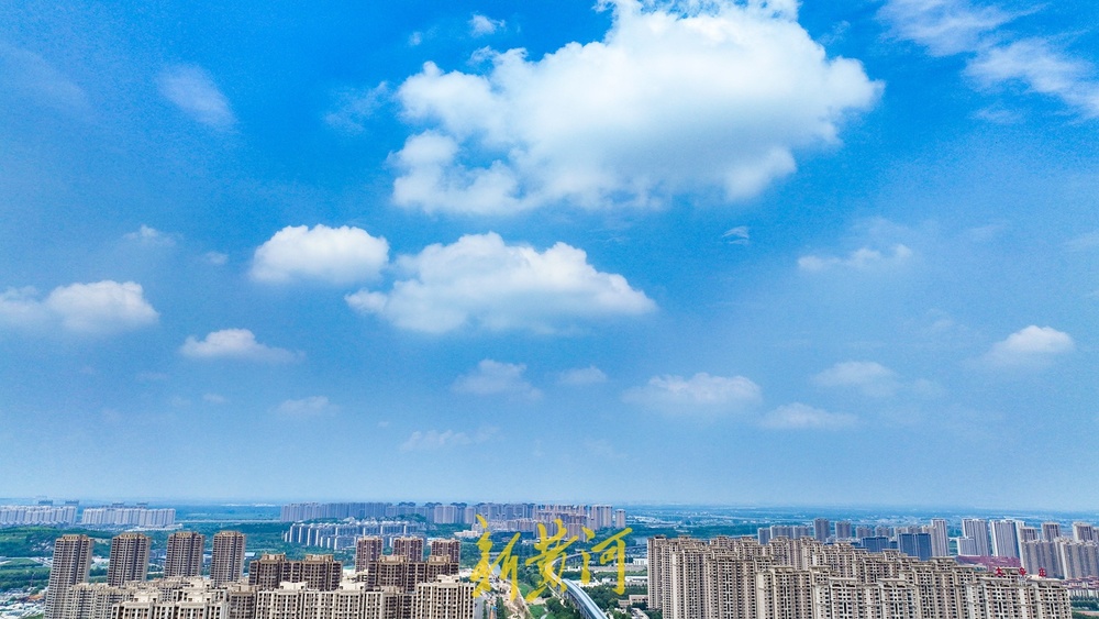 三伏天泉城持续高温，蓝天白云“颜值”在线