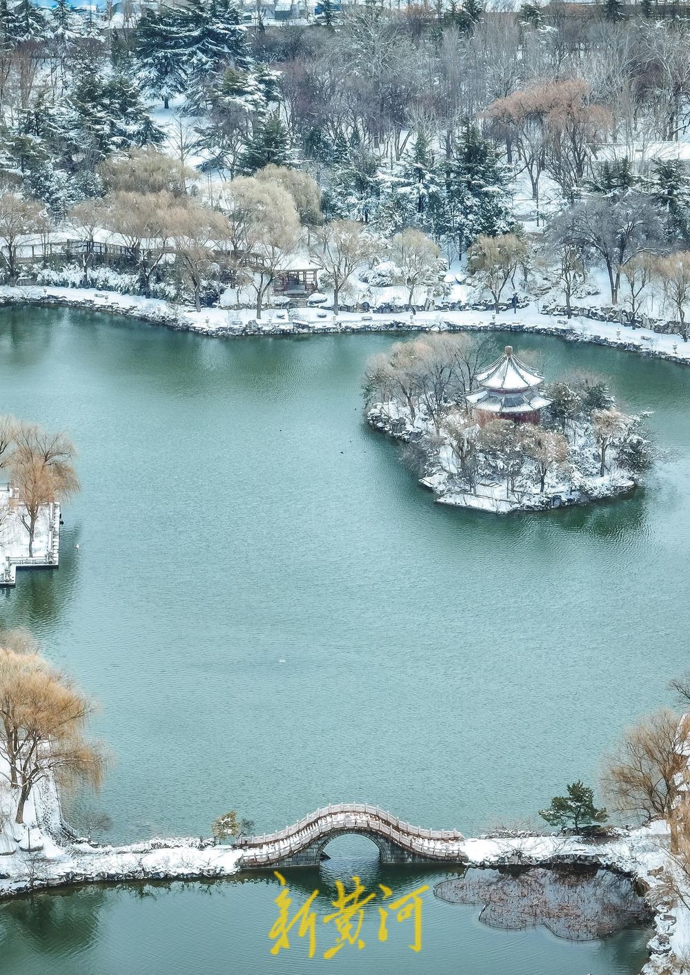冰雪消融交通畅，无人机瞰城市美景