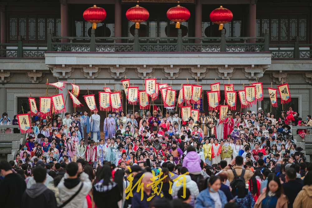 满屏“国潮”范儿！大明湖花朝节靓丽启幕