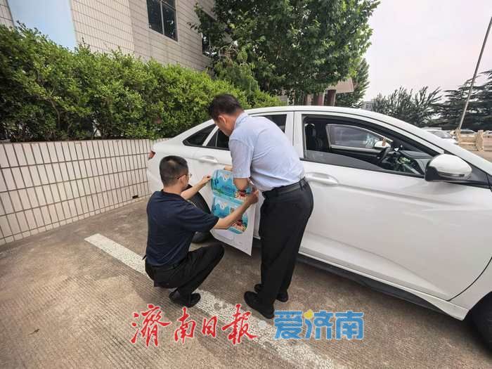 一枚小码与一场变革：济南网约车“合规码”推行背后的行业变局