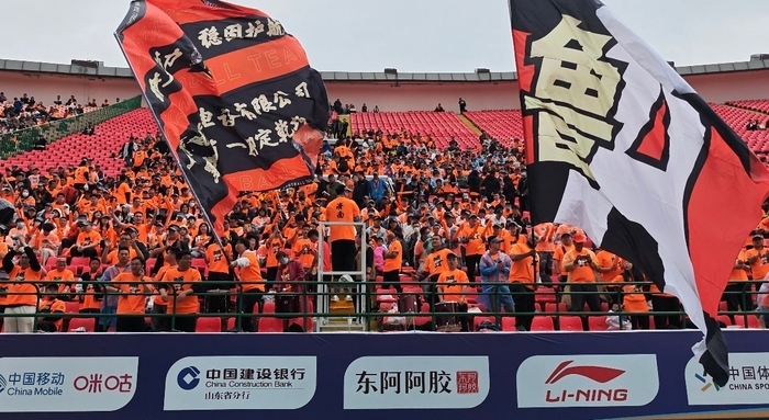 齐鲁超赛济南队VS烟台队火热售票！市民：周六追泰山队，周日去看济南队