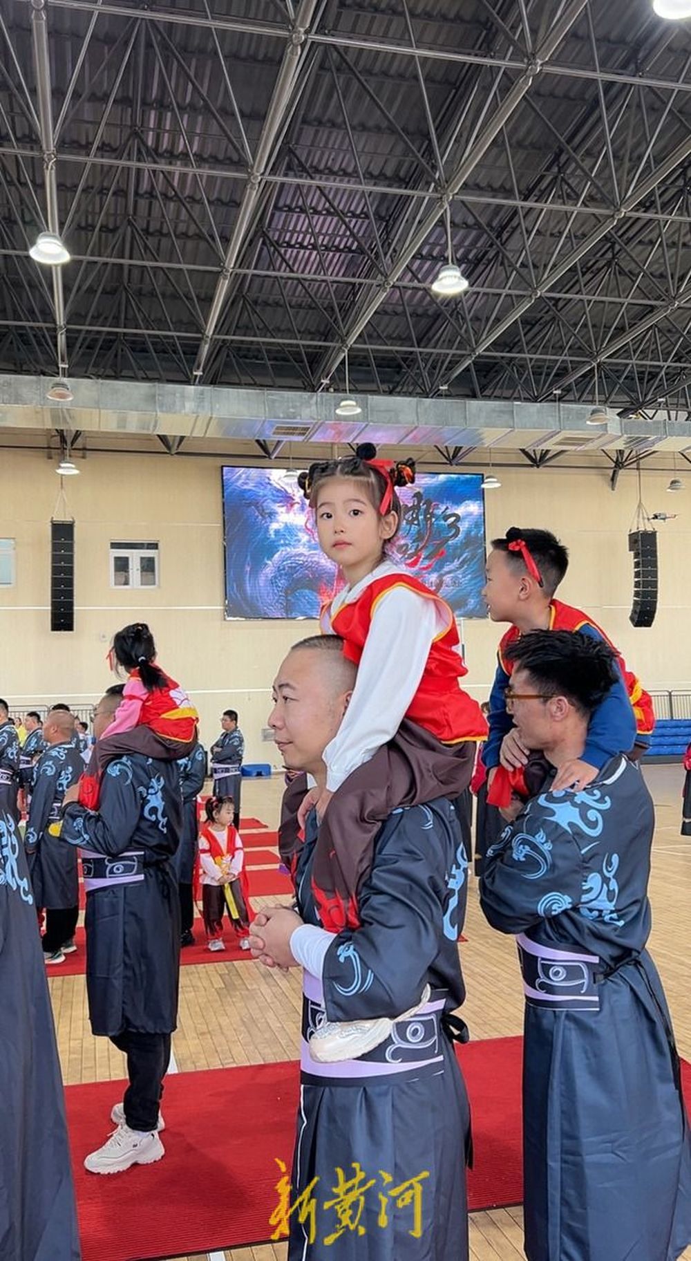 一位全职爸爸的9年孤勇路