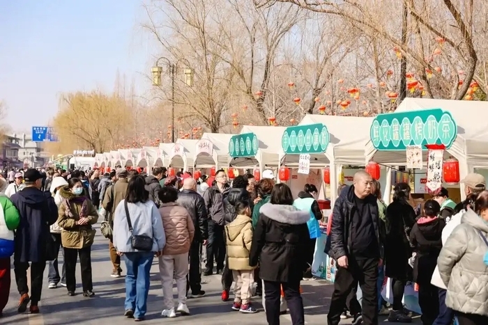 趵突泉灯会持续至正月二十大明湖、五龙潭公园再延两周