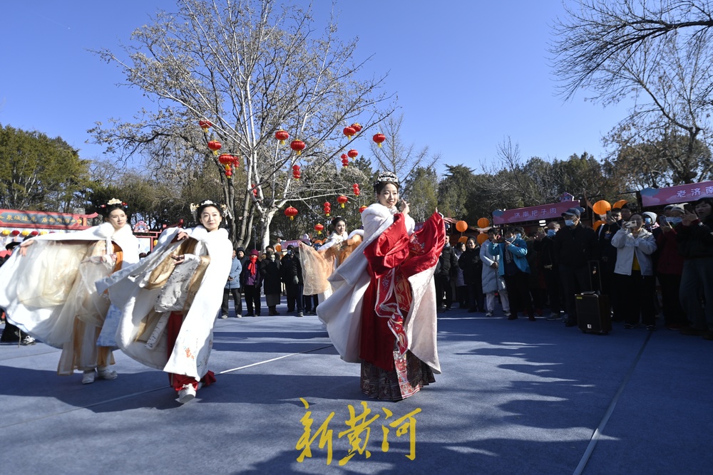 “泉”在济南过大年
