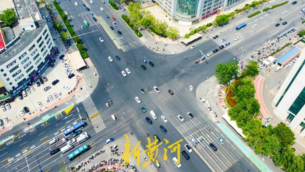 济南地铁4号线营市街站附近，平坦道路“丝滑”回归