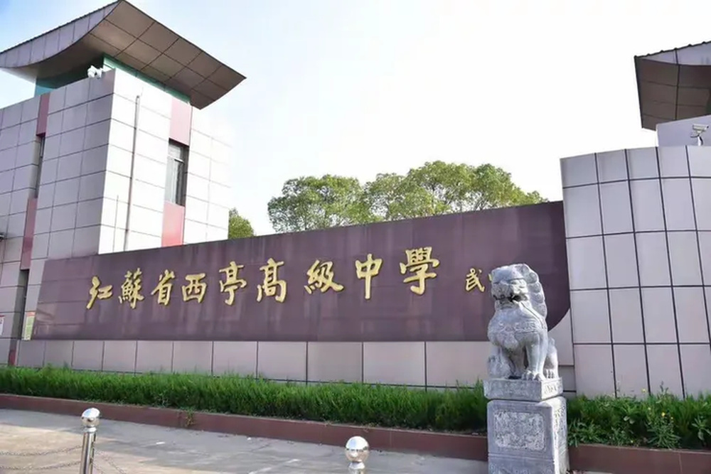 http://img03.e23.cn/301a62fbce3295fd56da059f5b9f5a54-720