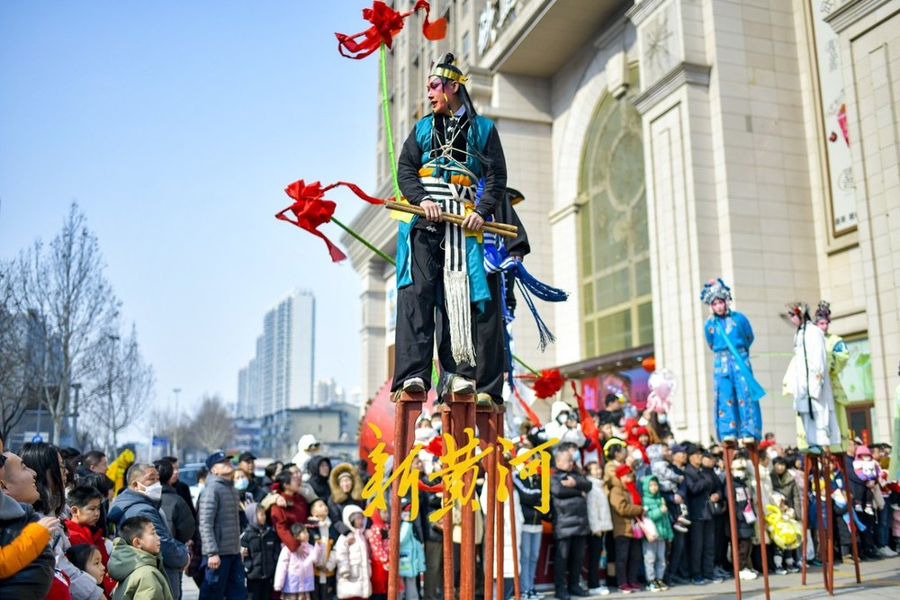 “泉”在济南过大年 