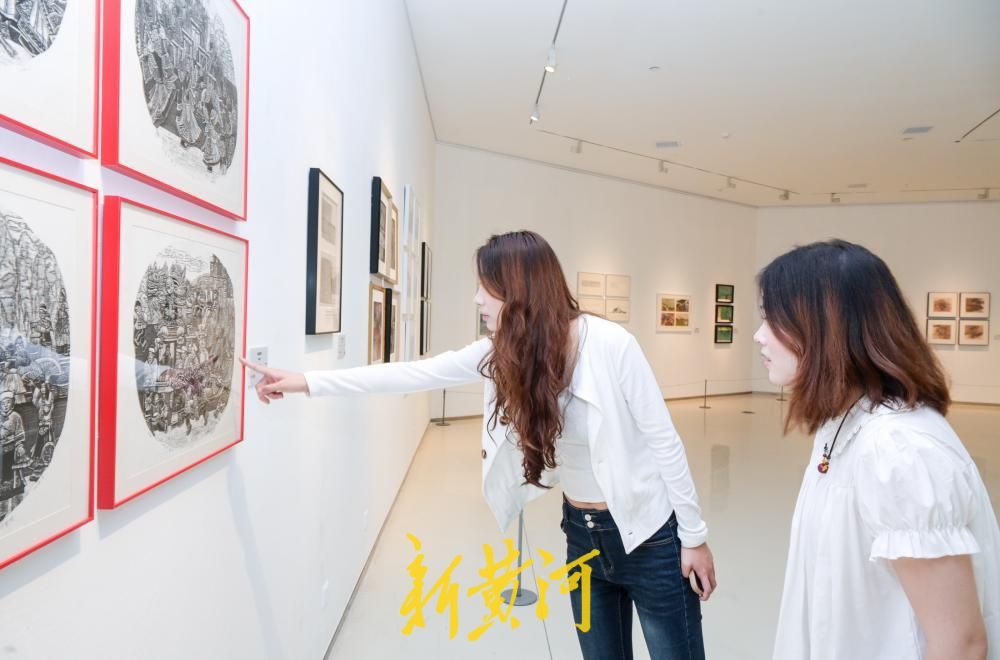 山东美术馆中秋多展齐开 市民在艺术中度过别样假期