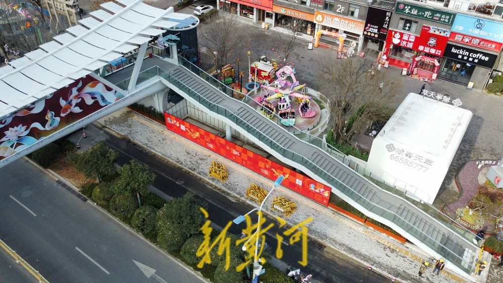 “C”形人行天桥建成，济南西城印象济南附近交通更便利了