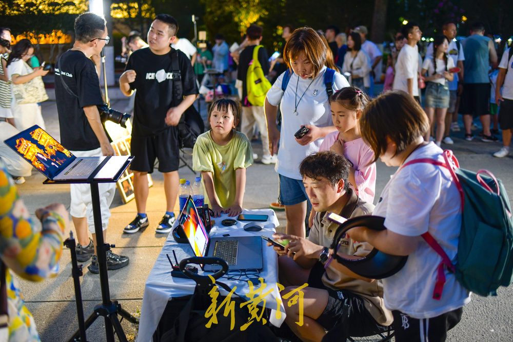 快门一响，留住超然楼下最美的你，“立等可取”重现大明湖  