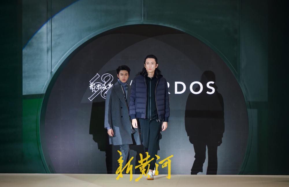 中秋假期上演“织秀”时装周  济南万象城三天11场大秀演绎秋冬时尚