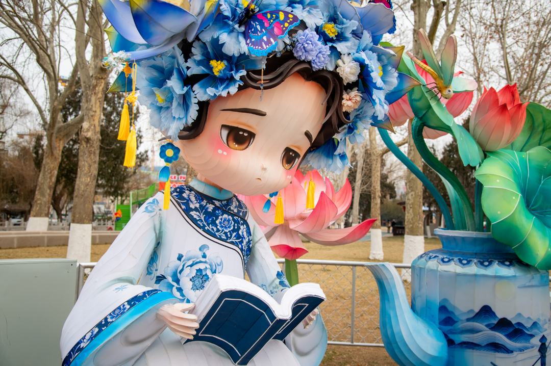 “老牌不老”，济南这场花灯会何以年年出新？