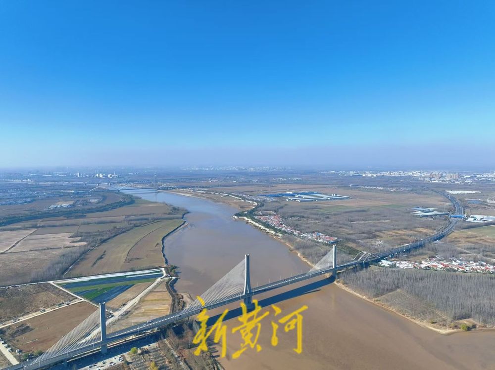 当冷蓝天空遇上黄河，冬日泉城分外美丽