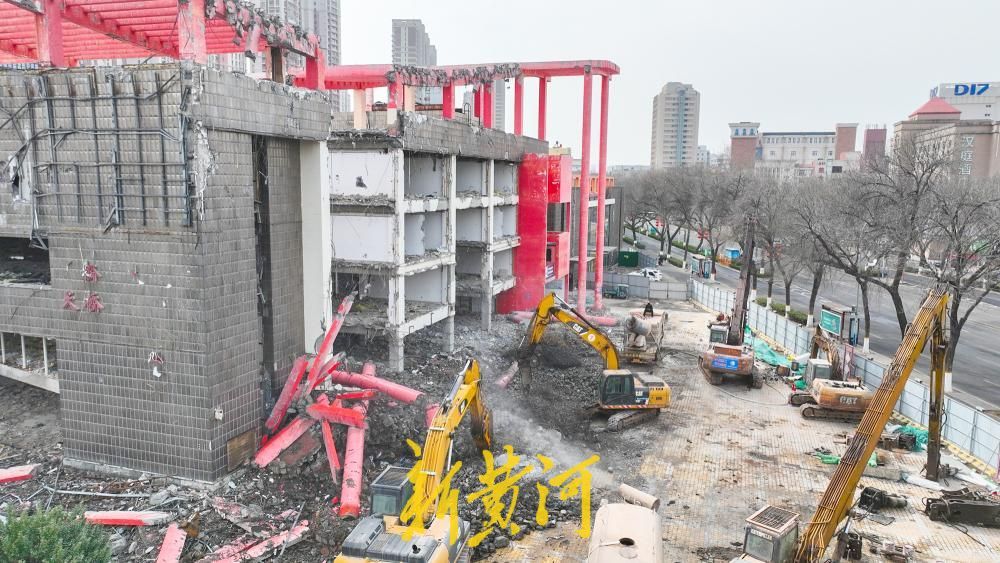 济南城市更新迎新进展，原成丰桥地标建筑开拆