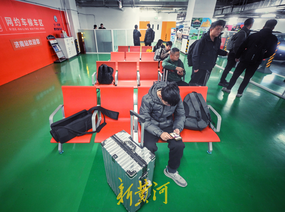 从“人找车”到“车等人”：山东首创网约车智行服务系统在济启用