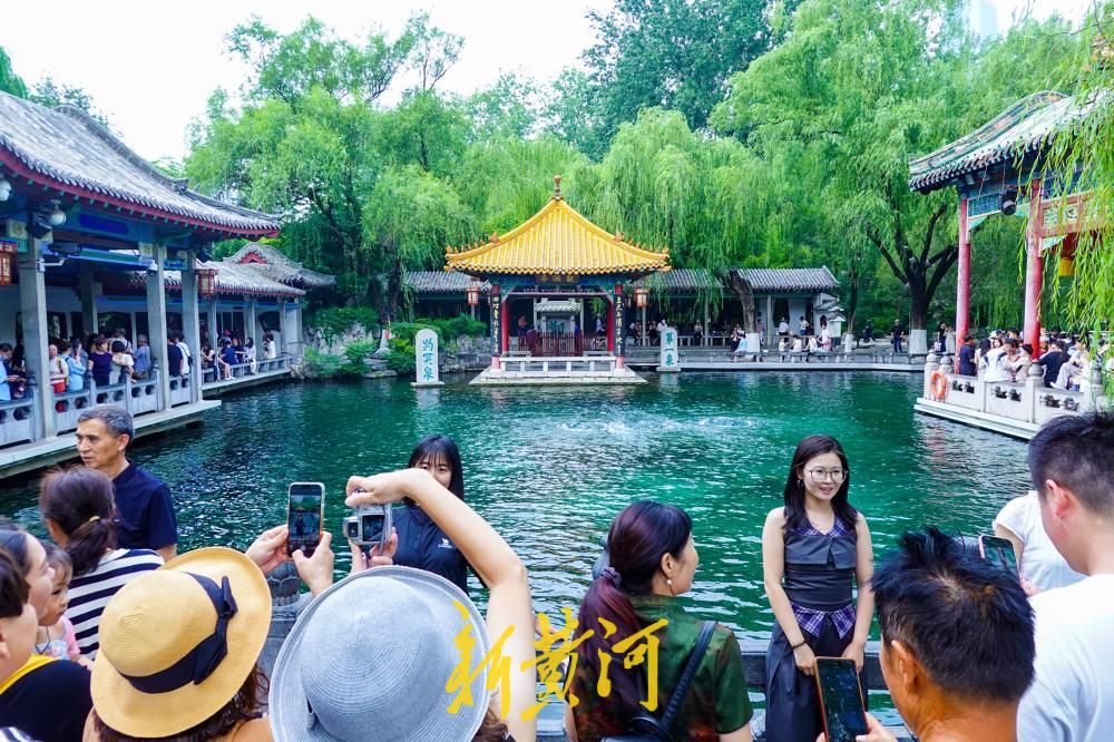毕业季遇上暑期游 泉城济南旅游市场持续火热