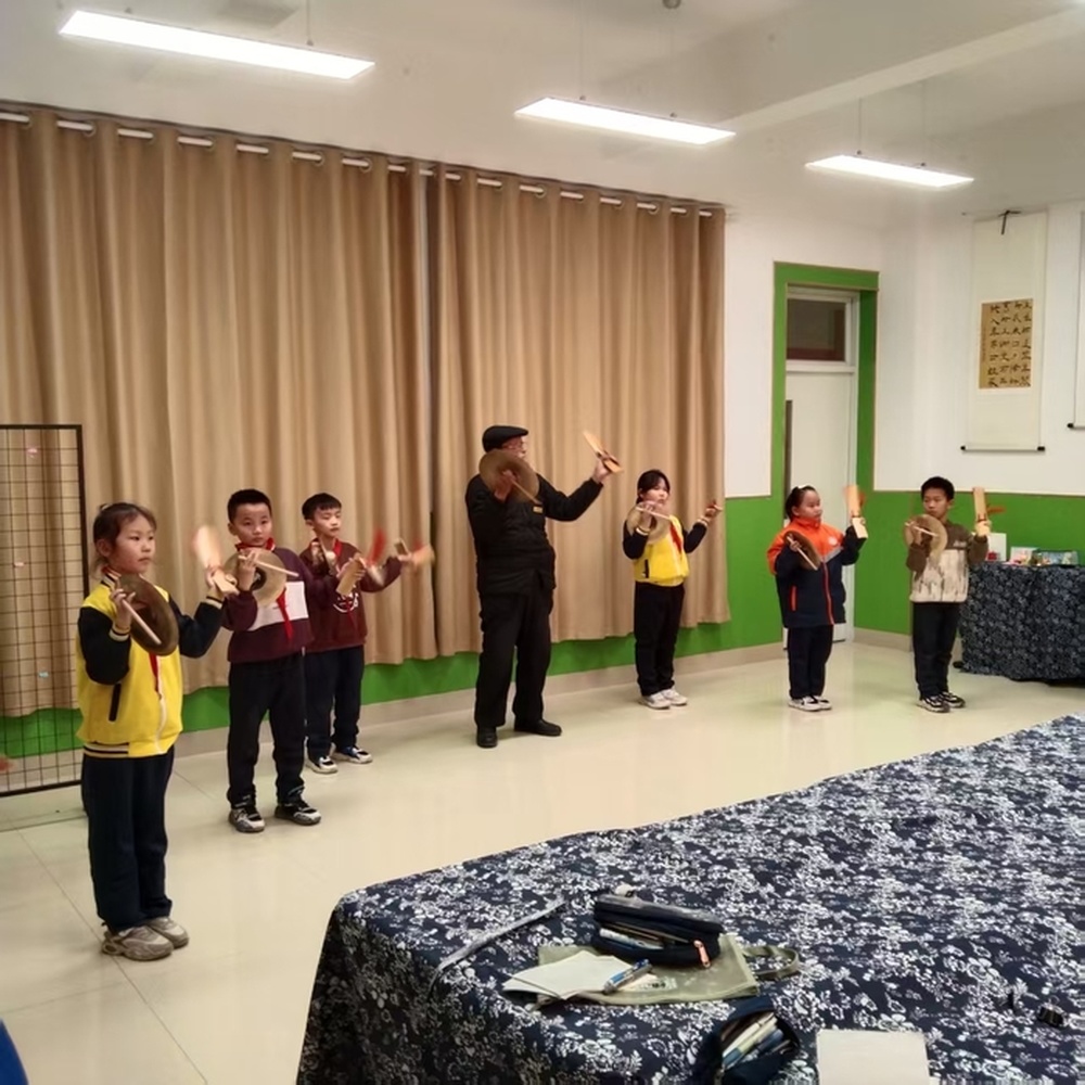 “泉城非遗人”徐立平：每年演出约200场节目 这位耄耋老人让“山东落子”传得更远