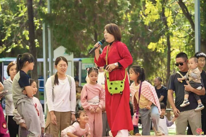国庆假期秘境石崮寨火爆出圈!石崮寨三娘坐镇才艺大舞台,江湖好戏轮番上演