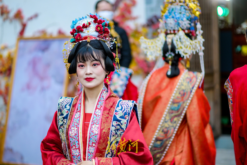 霓裳华服国风古韵 汉服文化节带来穿越之旅 - 济南社会 - 舜网新闻