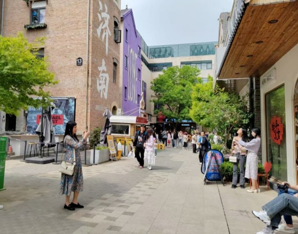 逛完“网红街区”就迷路？泉城百年老商埠的“下一站”去哪
