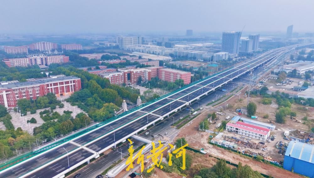 济南工业北路快速路东延工程高架长龙成型