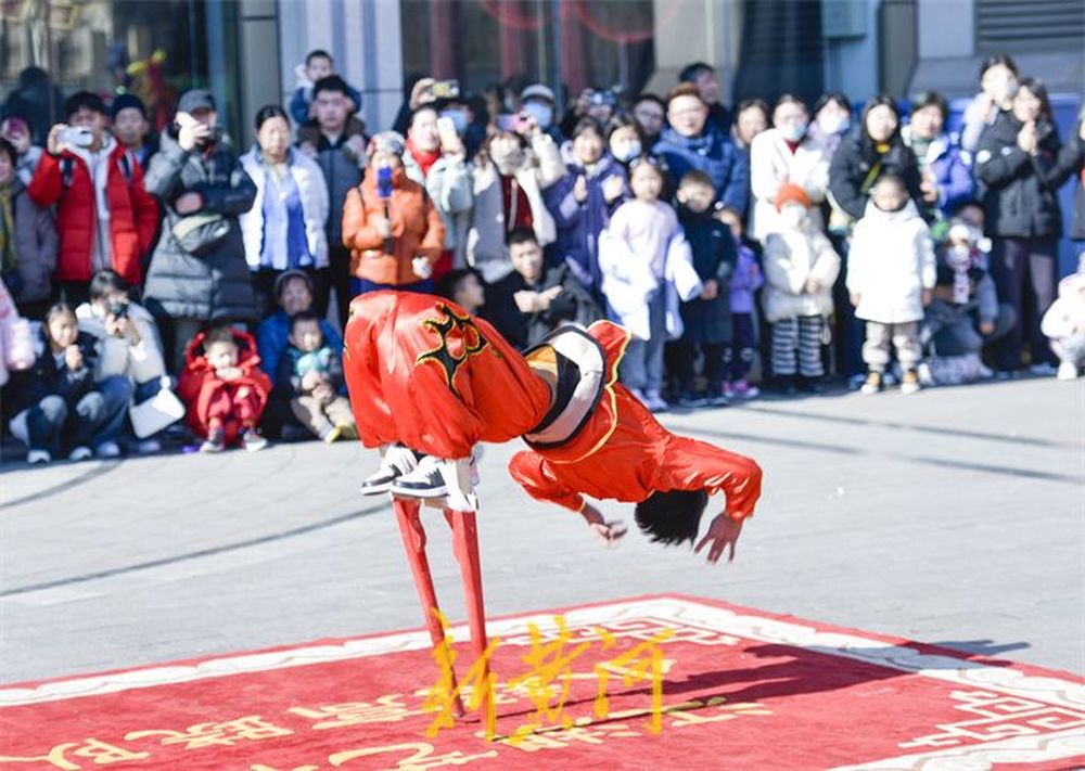 “泉”在济南过大年